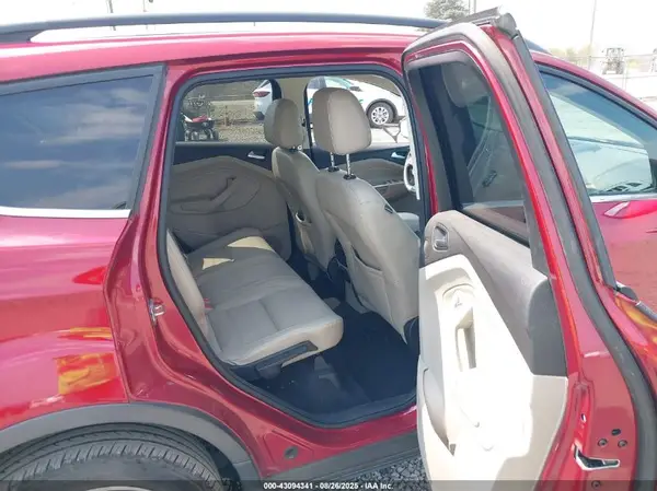 1FMCU9GD7HUD54564 2017 FORD ESCAPE - Image 8