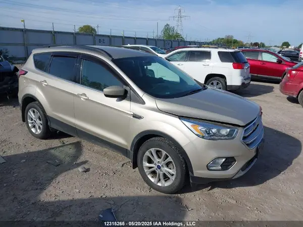 1FMCU9GD7HUD70411 2017 FORD ESCAPE - Image 1