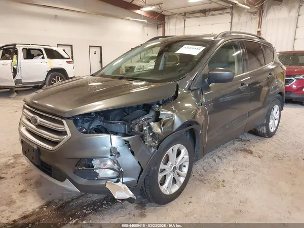 1FMCU9GD7HUD88777 2017 FORD ESCAPE - Image 2