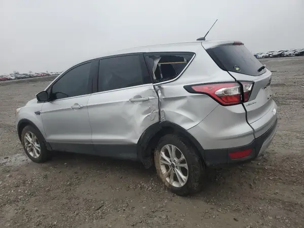 1FMCU9GD7HUD94319 2017 FORD ESCAPE - Image 2