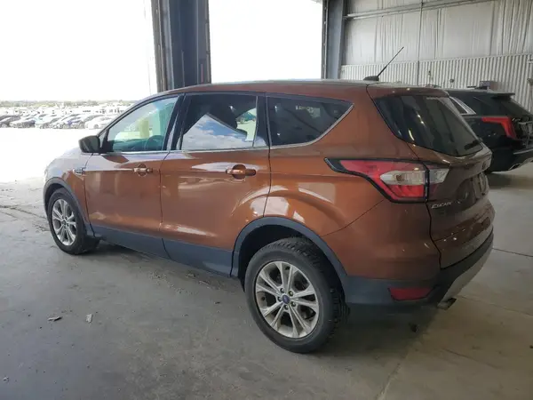 1FMCU9GD7HUD95423 2017 FORD ESCAPE - Image 2