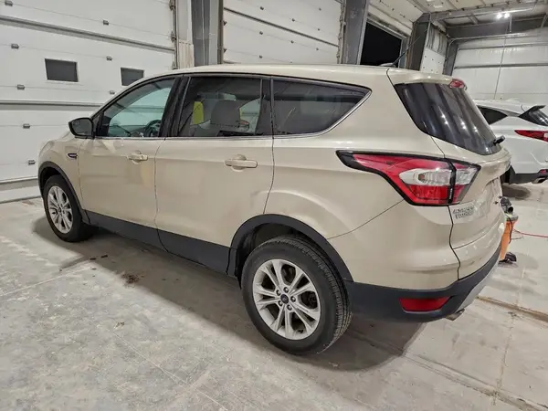 1FMCU9GD7HUE08025 2017 FORD ESCAPE - Image 2