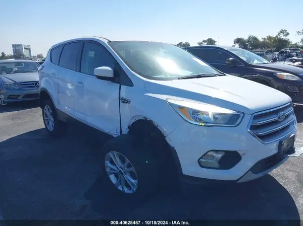 1FMCU9GD7HUE49982 2017 FORD ESCAPE - Image 1
