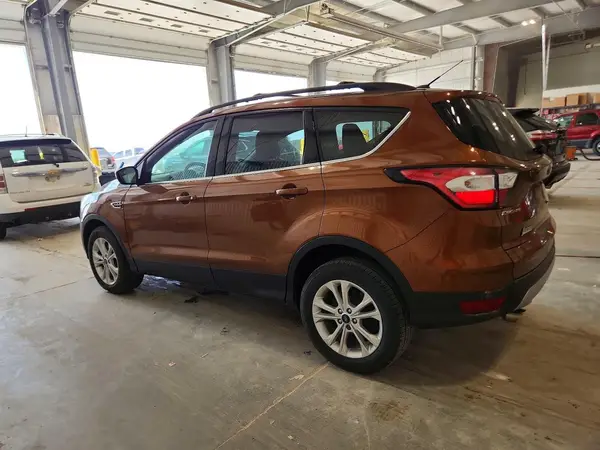 1FMCU9GD7HUE58780 2017 FORD ESCAPE - Image 2