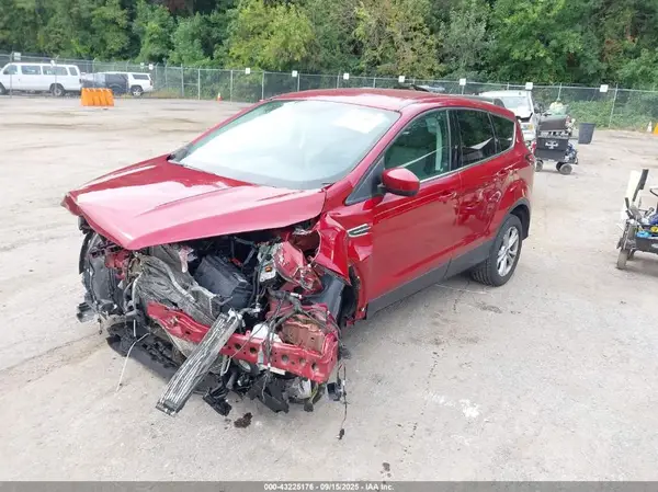 1FMCU9GD7HUE62098 2017 FORD ESCAPE - Image 2