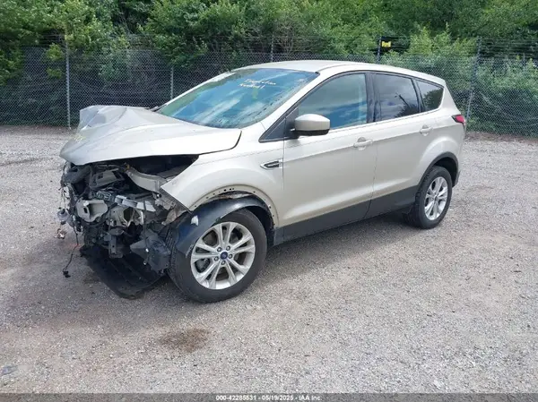 1FMCU9GD7HUE63249 2017 FORD ESCAPE - Image 2