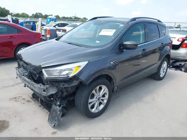 1FMCU9GD7JUA11260 2018 FORD ESCAPE - Image 2