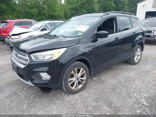 1FMCU9GD7JUA11825 2018 FORD ESCAPE - Image 2