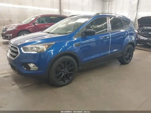 1FMCU9GD7JUA23750 2018 FORD ESCAPE - Image 2