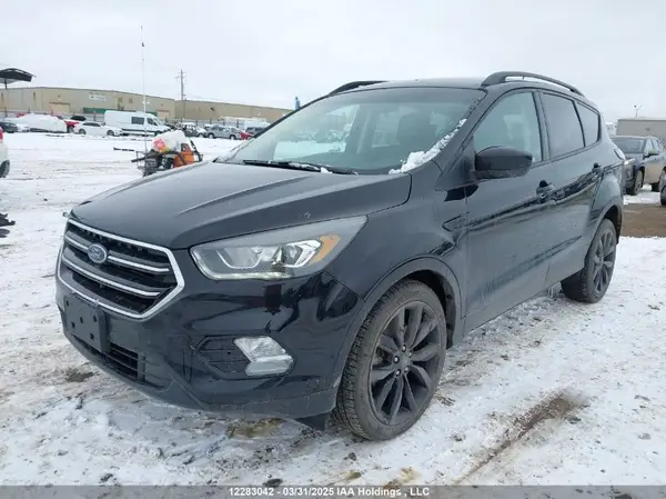1FMCU9GD7JUA38412 2018 FORD ESCAPE - Image 2