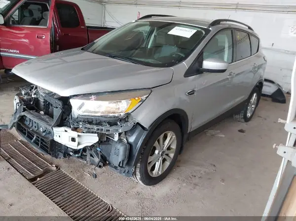 1FMCU9GD7JUA42248 2018 FORD ESCAPE - Image 2