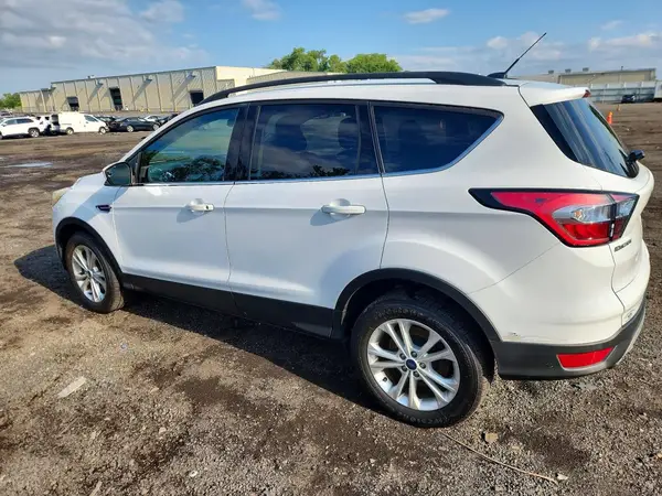 1FMCU9GD7JUA46638 2018 FORD ESCAPE - Image 2