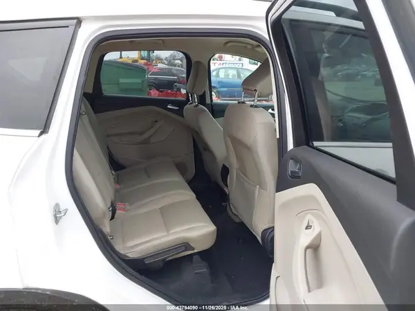 1FMCU9GD7JUA58451 2018 FORD ESCAPE - Image 8