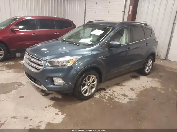 1FMCU9GD7JUA70650 2018 FORD ESCAPE - Image 2