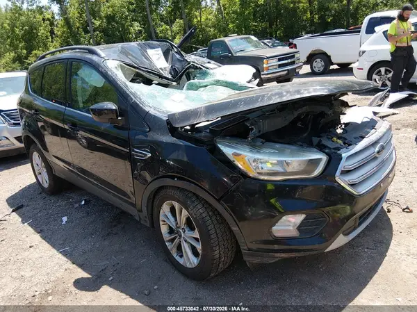 1FMCU9GD7JUA72978 2018 FORD ESCAPE - Image 1