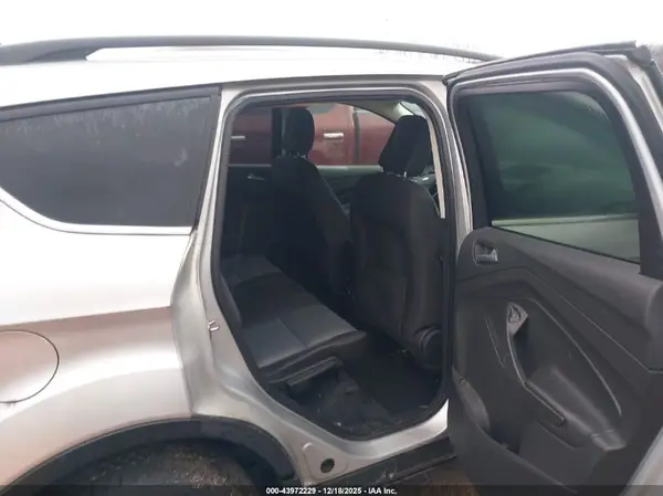 1FMCU9GD7JUA98366 2018 FORD ESCAPE - Image 8