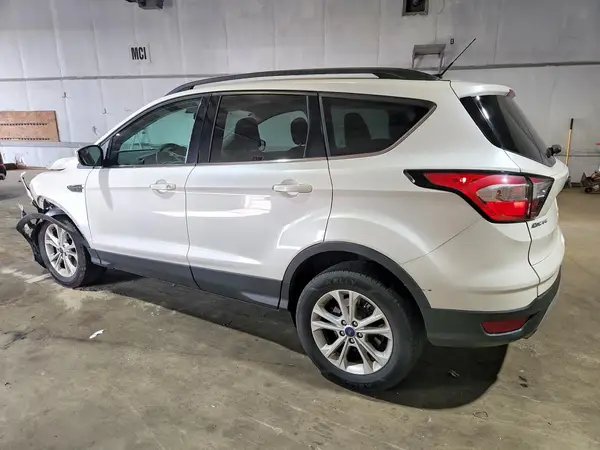 1FMCU9GD7JUB03033 2018 FORD ESCAPE - Image 2