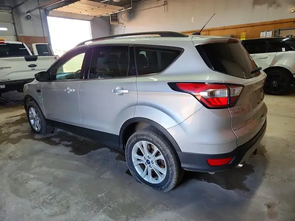 1FMCU9GD7JUB21581 2018 FORD ESCAPE - Image 2