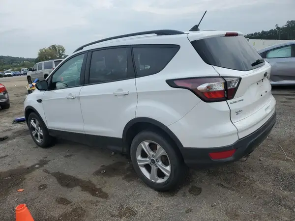 1FMCU9GD7JUB29681 2018 FORD ESCAPE - Image 2
