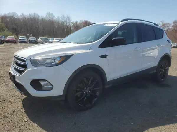 1FMCU9GD7JUB30202 2018 FORD ESCAPE - Image 1
