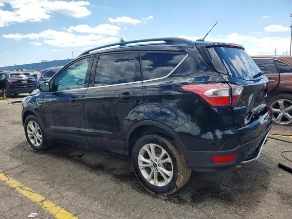 1FMCU9GD7JUB38476 2018 FORD ESCAPE - Image 2