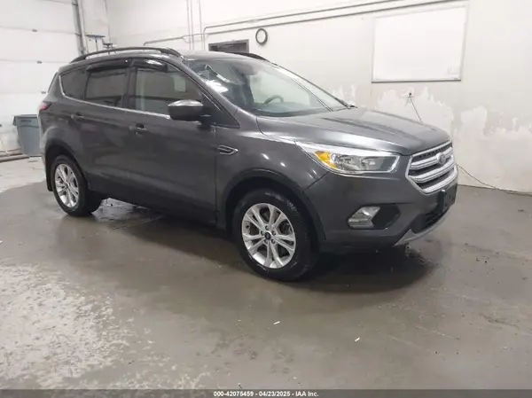 1FMCU9GD7JUB45119 2018 FORD ESCAPE - Image 1