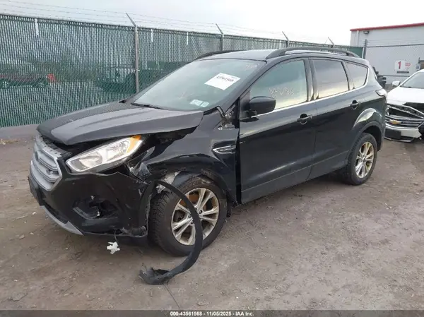 1FMCU9GD7JUB66391 2018 FORD ESCAPE - Image 2