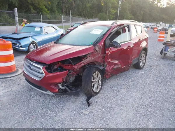 1FMCU9GD7JUB67475 2018 FORD ESCAPE - Image 2
