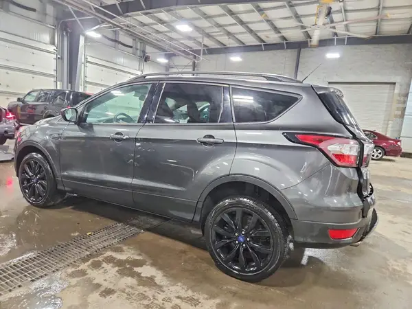 1FMCU9GD7JUB73471 2018 FORD ESCAPE - Image 2