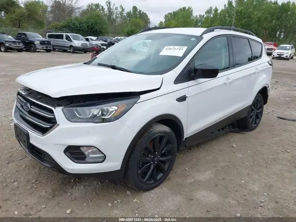 1FMCU9GD7JUB80405 2018 FORD ESCAPE - Image 2