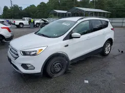 1FMCU9GD7JUC00829 2018 FORD ESCAPE
