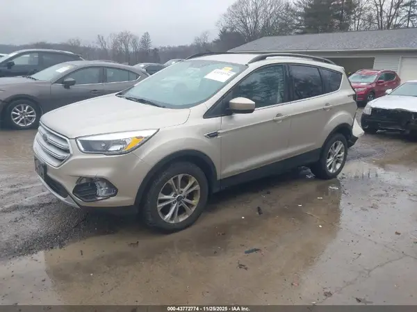 1FMCU9GD7JUC01186 2018 FORD ESCAPE - Image 2