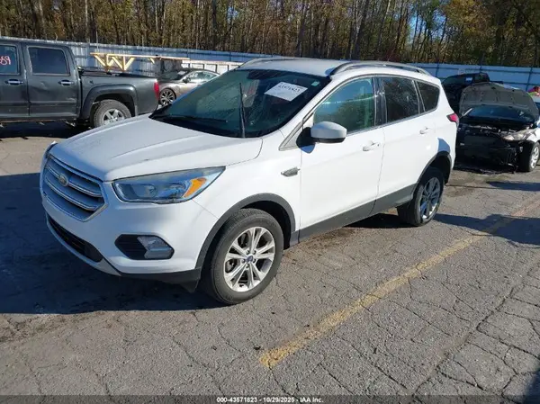 1FMCU9GD7JUC04010 2018 FORD ESCAPE - Image 2