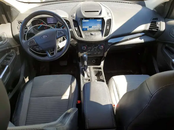 1FMCU9GD7JUC05075 2018 FORD ESCAPE - Image 8
