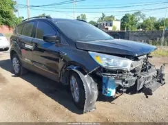 1FMCU9GD7JUC05304 2018 FORD ESCAPE
