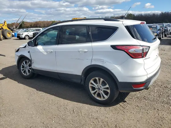 1FMCU9GD7JUC12091 2018 FORD ESCAPE - Image 2