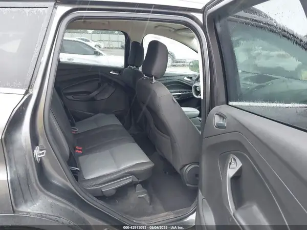 1FMCU9GD7JUC36780 2018 FORD ESCAPE - Image 8
