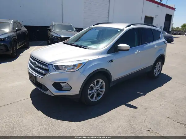 1FMCU9GD7JUC38769 2018 FORD ESCAPE - Image 2
