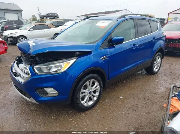 1FMCU9GD7JUC46452 2018 FORD ESCAPE - Image 2