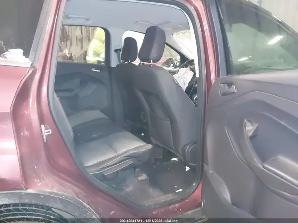 1FMCU9GD7JUC58391 2018 FORD ESCAPE - Image 8