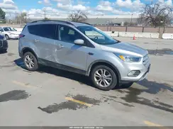 1FMCU9GD7JUC60481 2018 FORD ESCAPE
