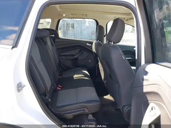 1FMCU9GD7JUC60951 2018 FORD ESCAPE - Image 8