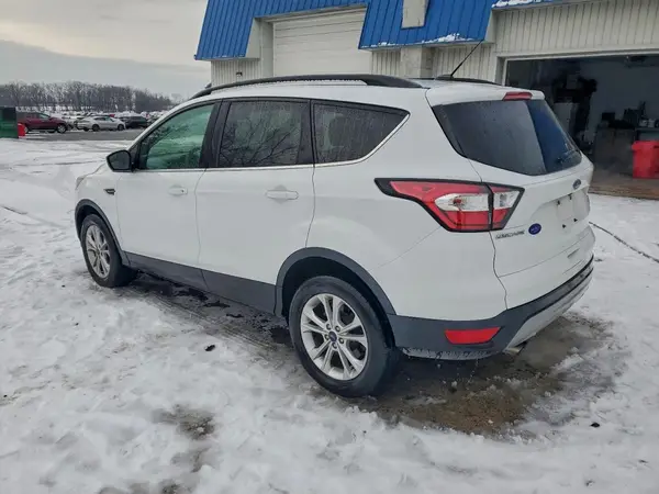 1FMCU9GD7JUC76986 2018 FORD ESCAPE - Image 2