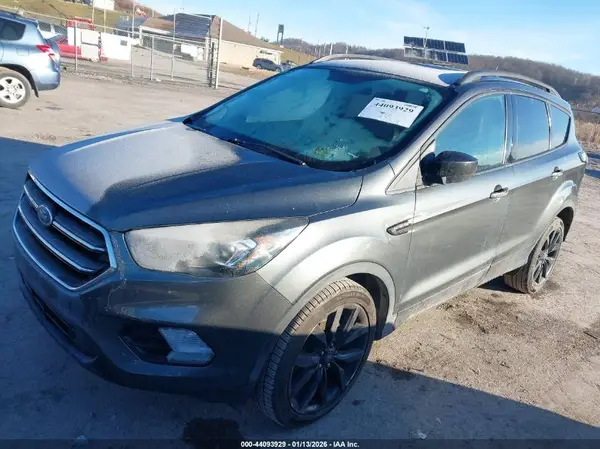 1FMCU9GD7JUC85428 2018 FORD ESCAPE - Image 2