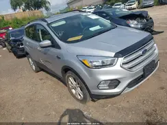 1FMCU9GD7JUC89933 2018 FORD ESCAPE