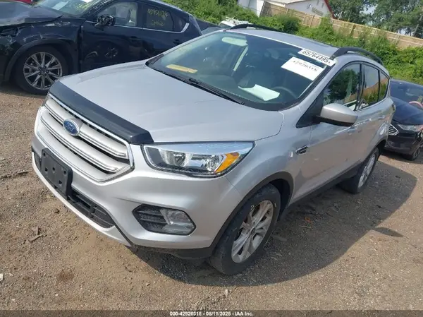 1FMCU9GD7JUC89933 2018 FORD ESCAPE - Image 2
