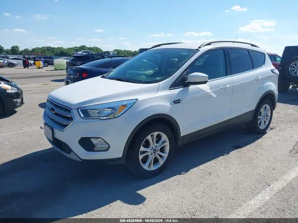1FMCU9GD7JUD08450 2018 FORD ESCAPE - Image 2