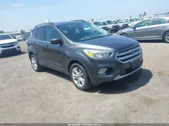 1FMCU9GD7JUD08660 2018 FORD ESCAPE