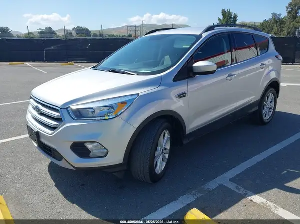 1FMCU9GD7JUD08688 2018 FORD ESCAPE - Image 2