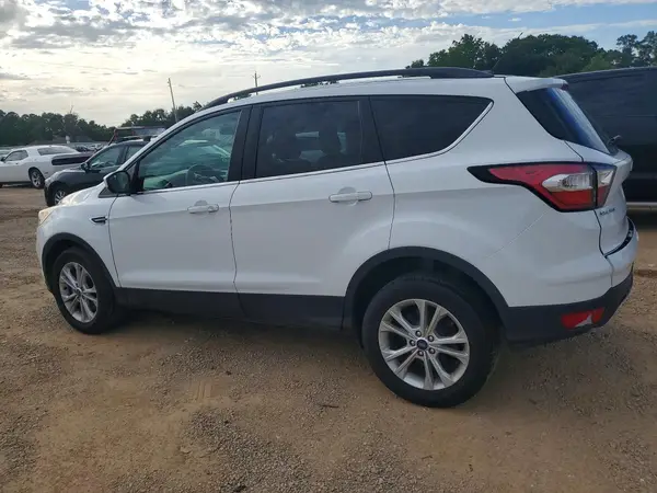 1FMCU9GD7JUD15012 2018 FORD ESCAPE - Image 2